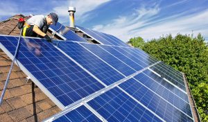 Service d'installation de photovoltaïque et tuiles photovoltaïques à Thiviers
